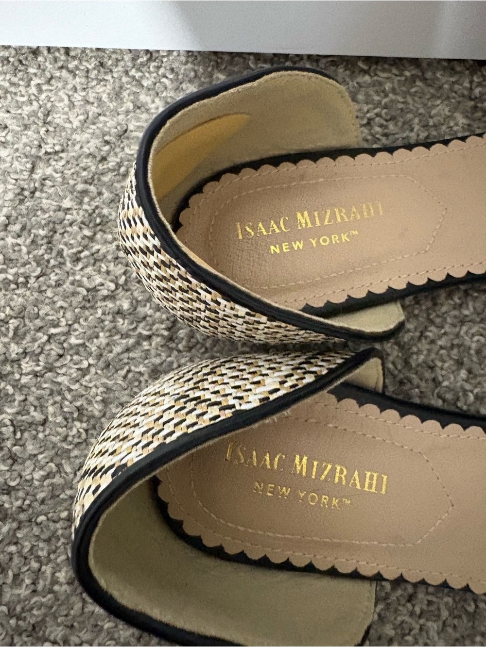 Isaac Mizrahi Cream Woven D'orsay Flats Women's Size 7 - Picture 6 of 13